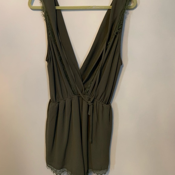 Lace Romper - Picture 2 of 2